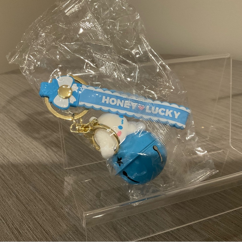 Cinnamoroll 4 Piece Bundle - Picture 4 of 7